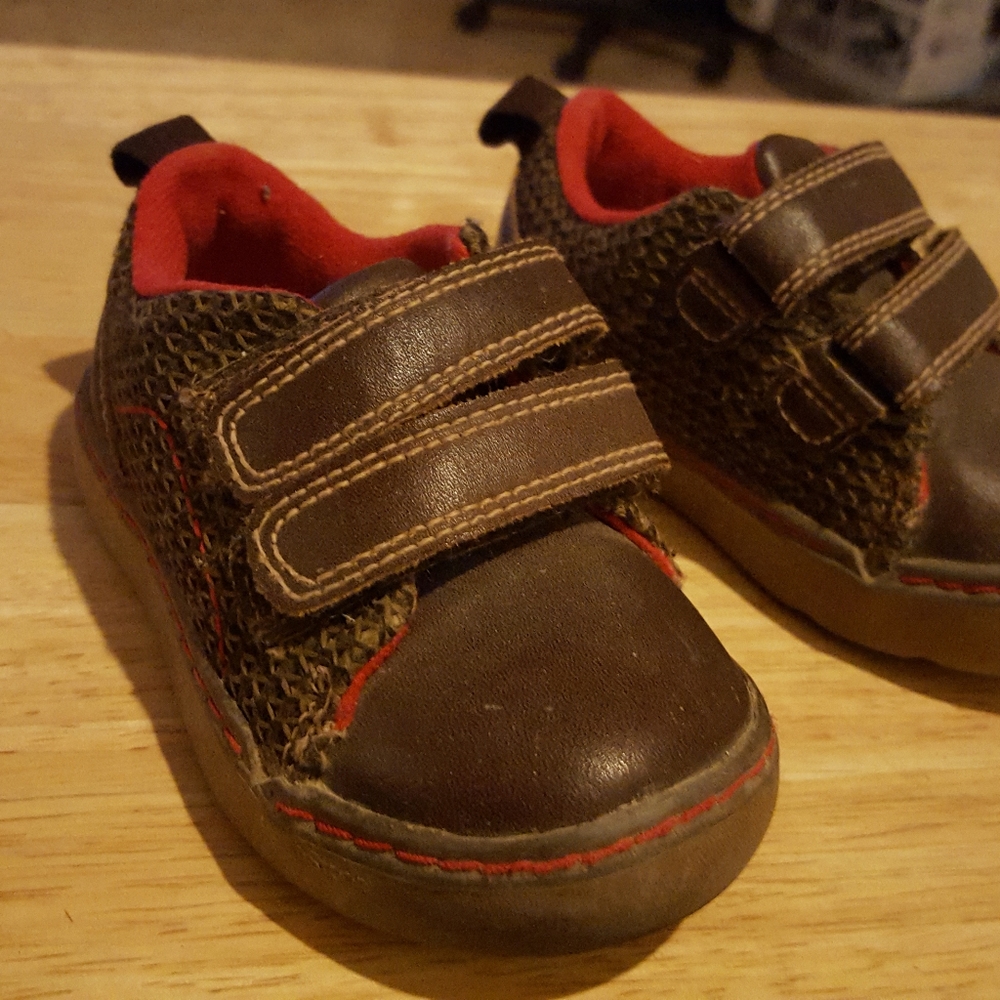 Boys shoe